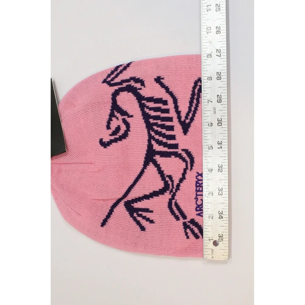 Arcteryx Fernie Toque Beanie Pink Purple Bird Logo Acrylic Hat 28132 NEW